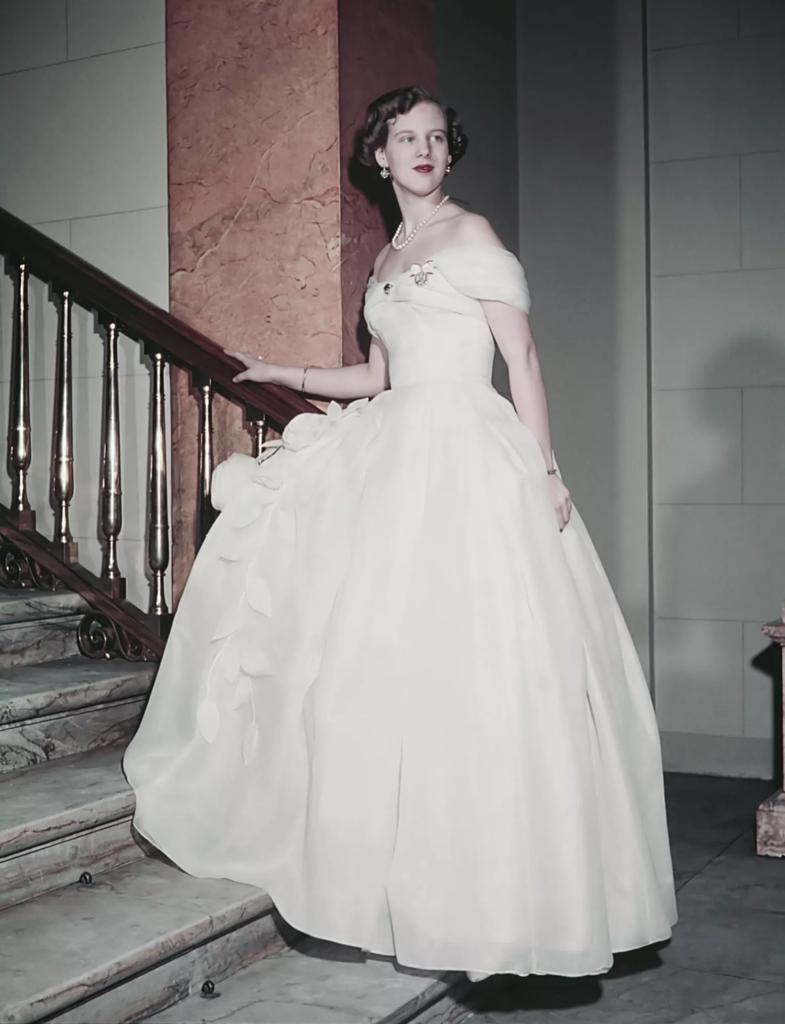 Posing on her 18th birthday on April 16, 1959.