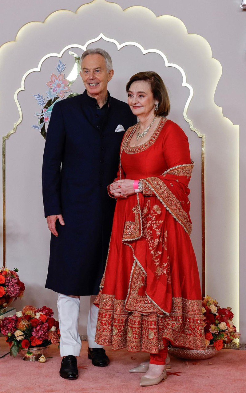 Tony and Cherie Blair Shine in Classic Indian Attire