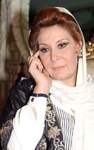الفنانة المعتزلة زيزي مصطفى