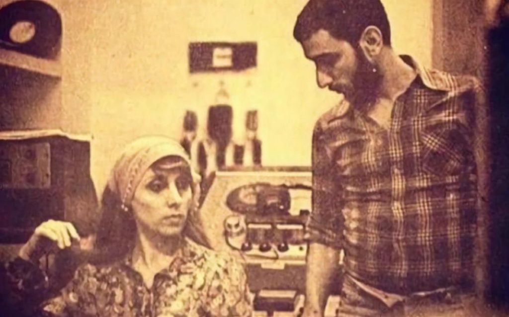 زياد الرحباني ووالدته فيروز