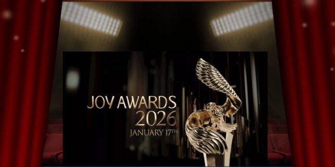 كأس Joy Awards 2026 بتصميم الصقر الذهبي يفاجئ النجوم