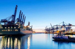 مضيق هرمز … هل يتحول البحر إلى قرار سياسي؟