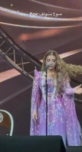 أصالة نصري … لماذا يشعر الجمهور أنها تغني لكل واحد منهم؟