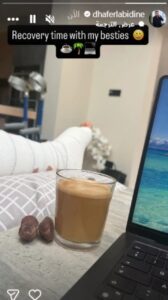 ظافر العابدين مع أصدقائه يظهر بعد العملية .. مَن هم؟