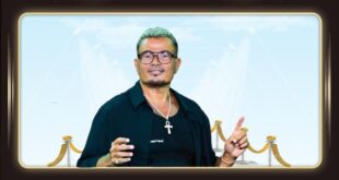 عمرو دياب في ترند الثمانينيات يستعيد الذكريات بهذه الصورة